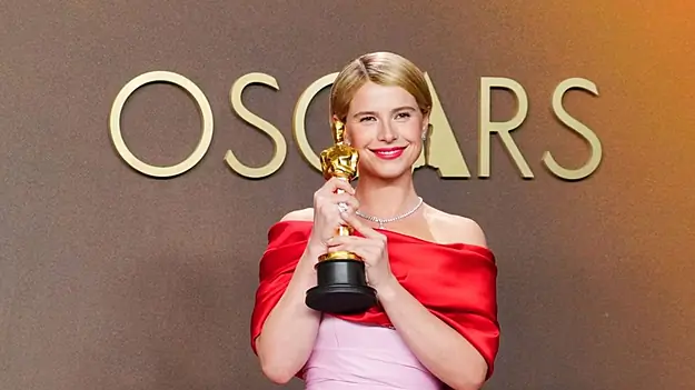 Jessie Buckley Makes History Becoming First Irish Woman To Win Best Actress Oscar