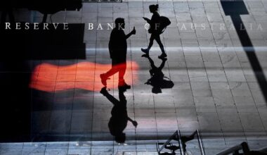 Interest rate hike 'no slam dunk' amid Iran uncertainty