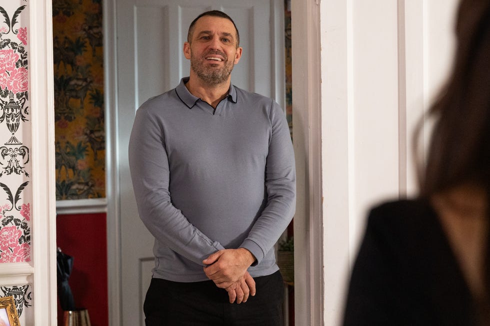 warren fox in hollyoaks