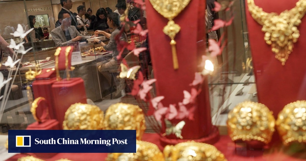 Hong Kong, Singapore square off in race to become world’s gold trading hub