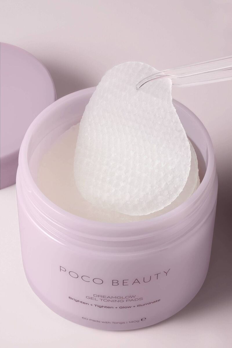Poco Beauty's Dreamglow gel toning pads