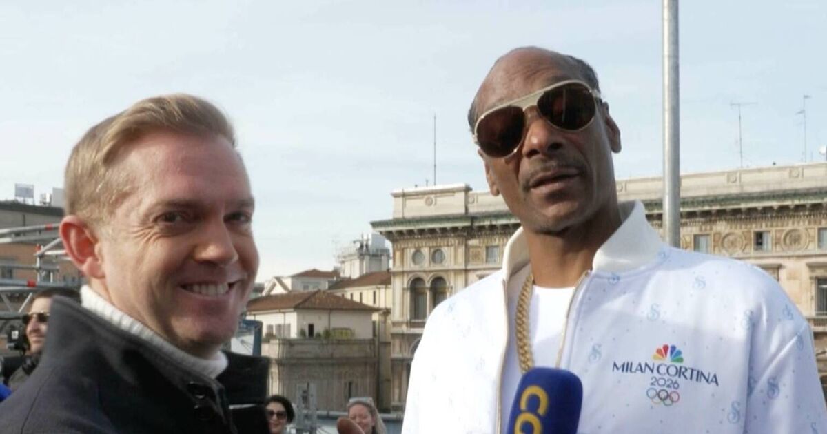Video clip of Cork man teaching US rapper Snoop Dogg Chinese goes viral 