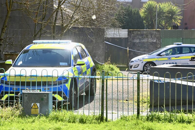  A Garda cordon remains in place at a house at Innishmore Park, Ballincollig Co Cork. Picture: Larry Cummins