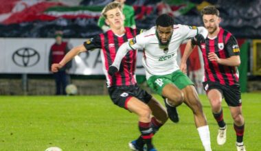 Cork City snatch late win as Charlie Lyons converts penalty rebound