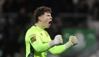 Uncapped Ed McGinty and Josh Keeley primed amid Ireland's back-up goalkeeper crisis