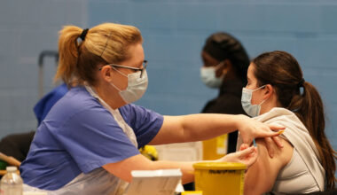 No meningitis B vaccine catch-up planned in Ireland despite UK outbreak and deaths