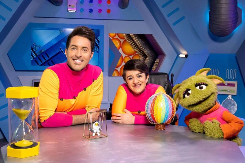 ‘The Science Guy’ Langtry and Amy Hassett and Zoom are looking for children to appear in the new series of Let's Find Out. exa.mn/takepart