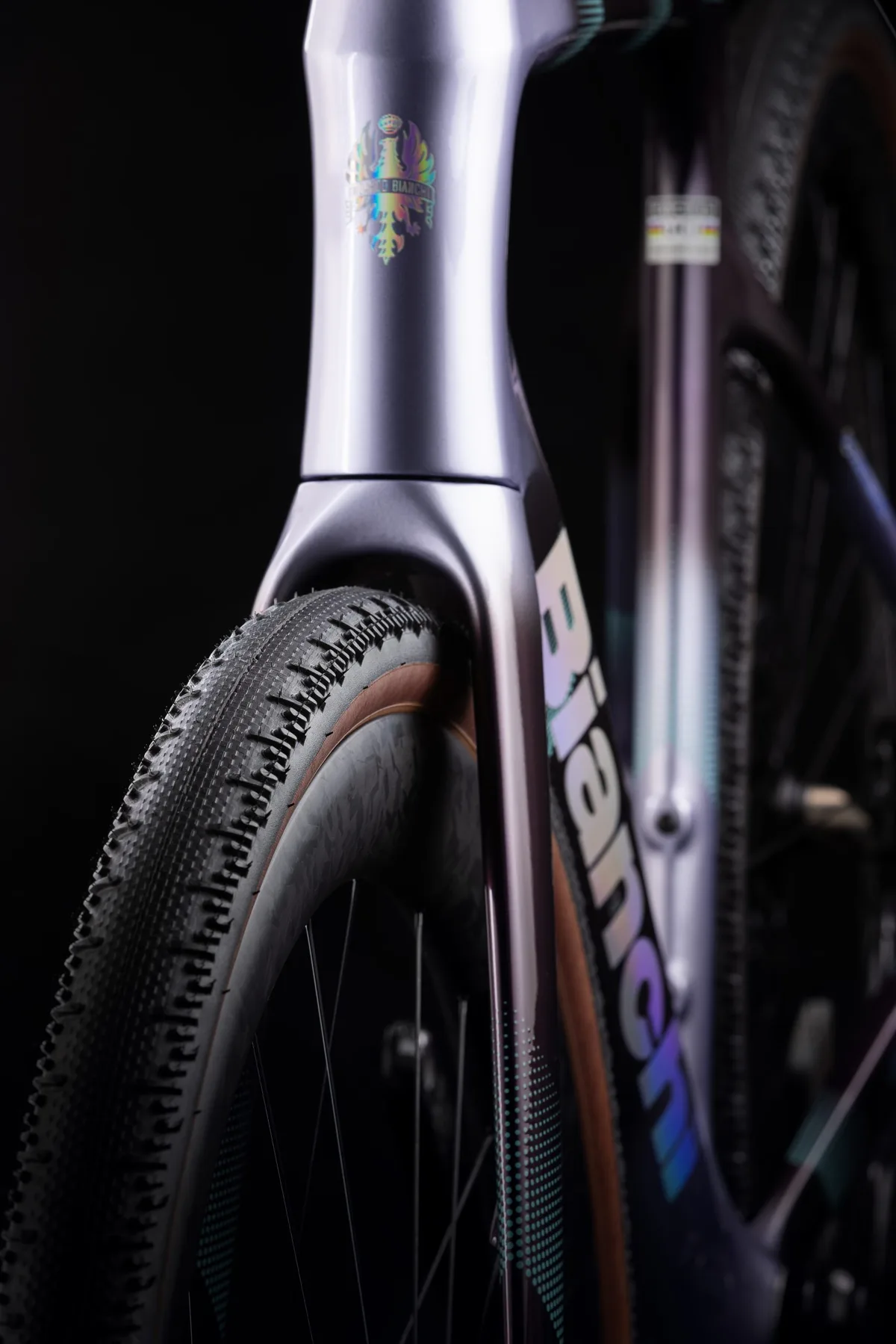 Bianchi Infinito 2026 tyre clearance.