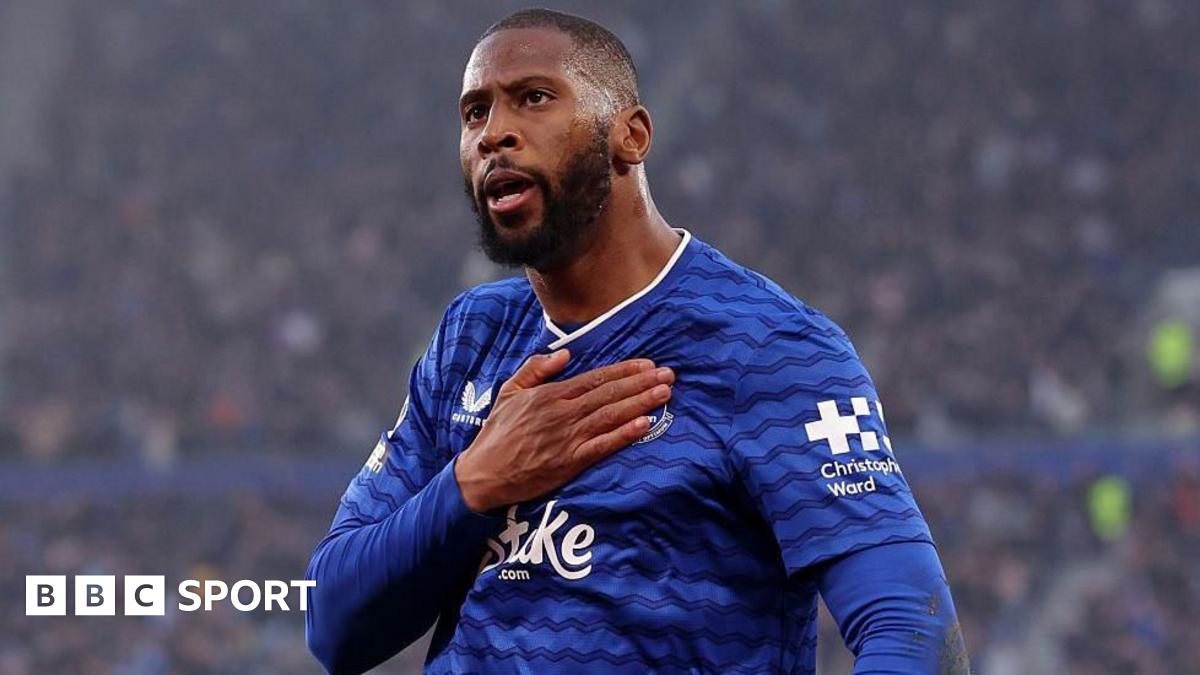 Everton 3-0 Chelsea: Beto scores twice as Toffees beat Blues