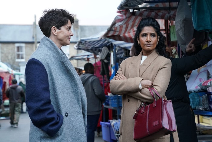 Suki and Eve stood in the market in EastEnders