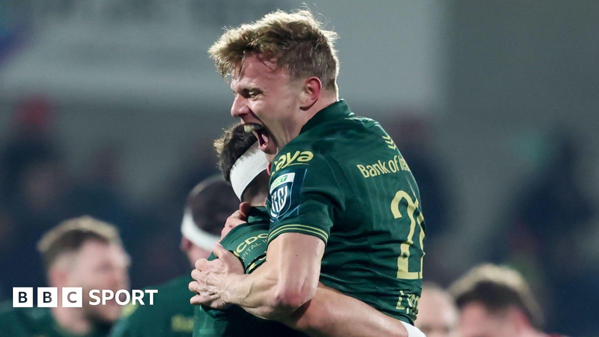 Ben Murphy and John Devine celebrating at full-time