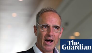 Richest super balances to be taxed at higher rates after Greens agree to back Labor plan | Superannuation