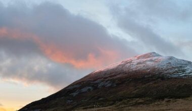Climber descends Errigal Mountain safely after motorist's concern
