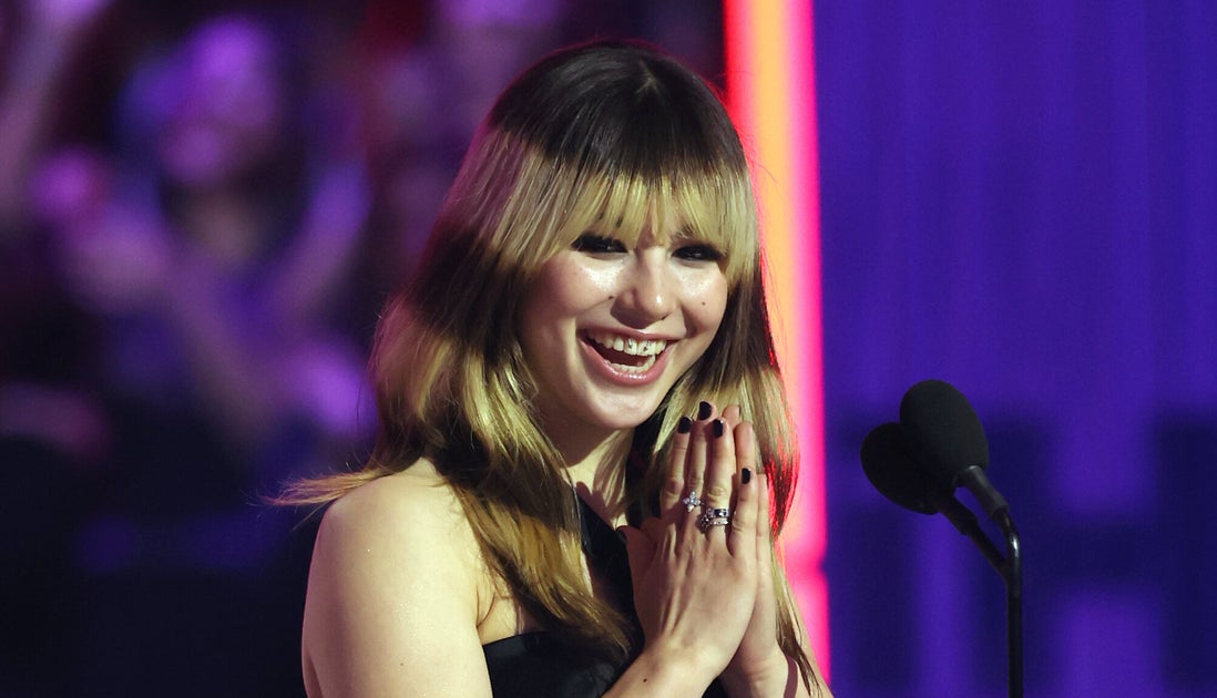 Alysa Liu Calls Taylor Swift 'The GOAT Of Music'
