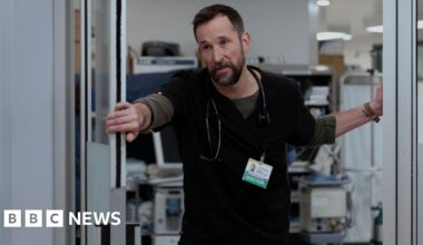 The Pitt's Noah Wyle on why A&E is the 'catch-all of society's bad choices' - BBC