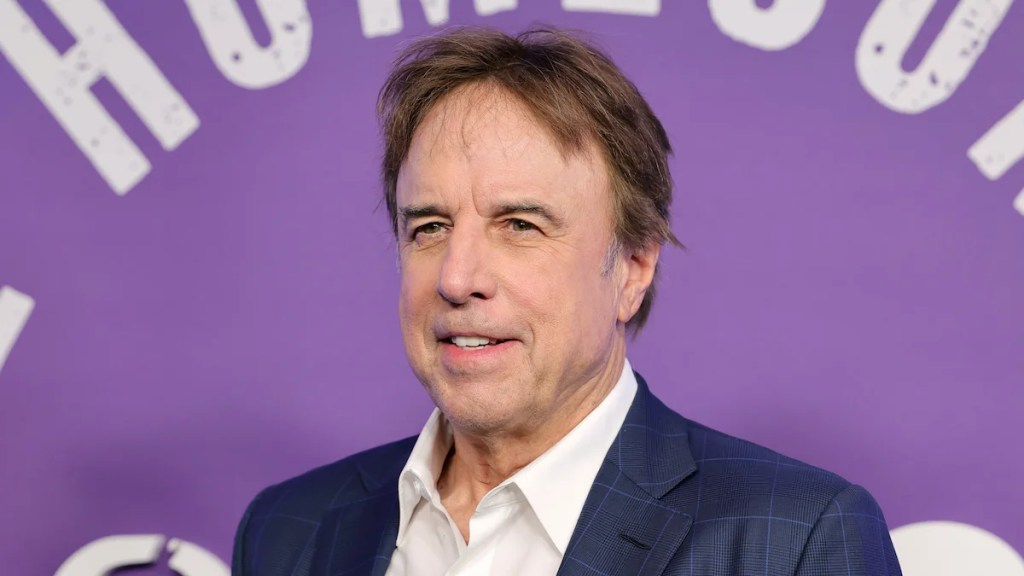 Former ‘SNL’ Castmember Kevin Nealon Shades Character Breaks: ‘It Doesn’t Work for the Sketch’