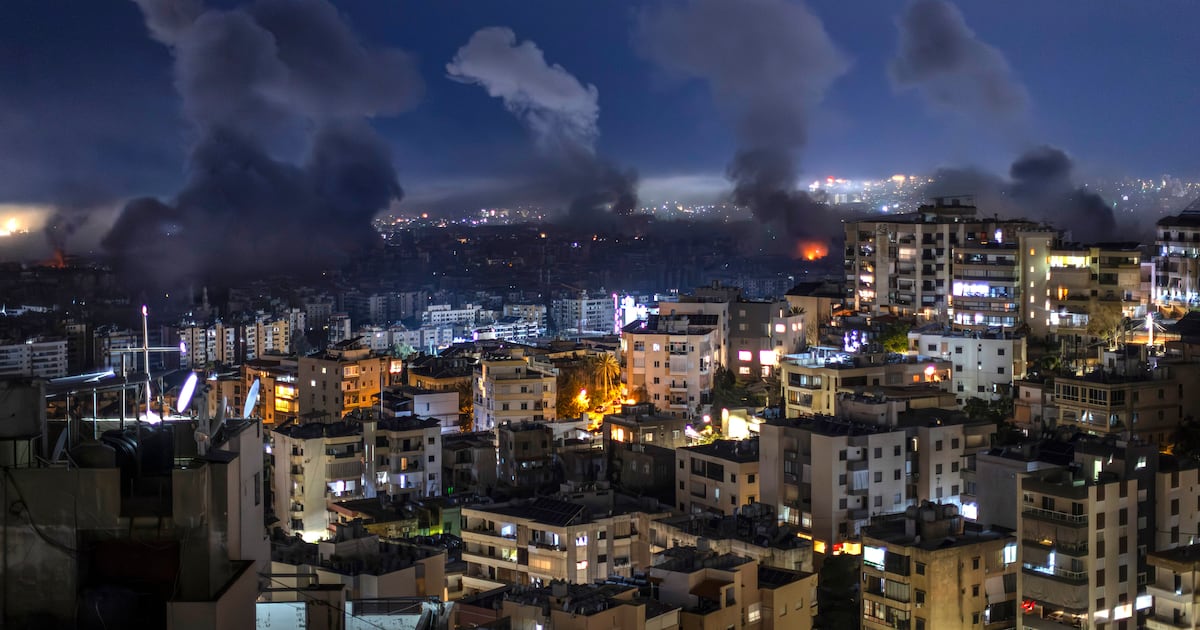 Four crew members of US refuelling plane that went down in western Iraq confirmed dead – The Irish Times