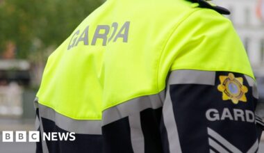 Seven men jailed over conspiracy to import €42m worth of cocaine - BBC