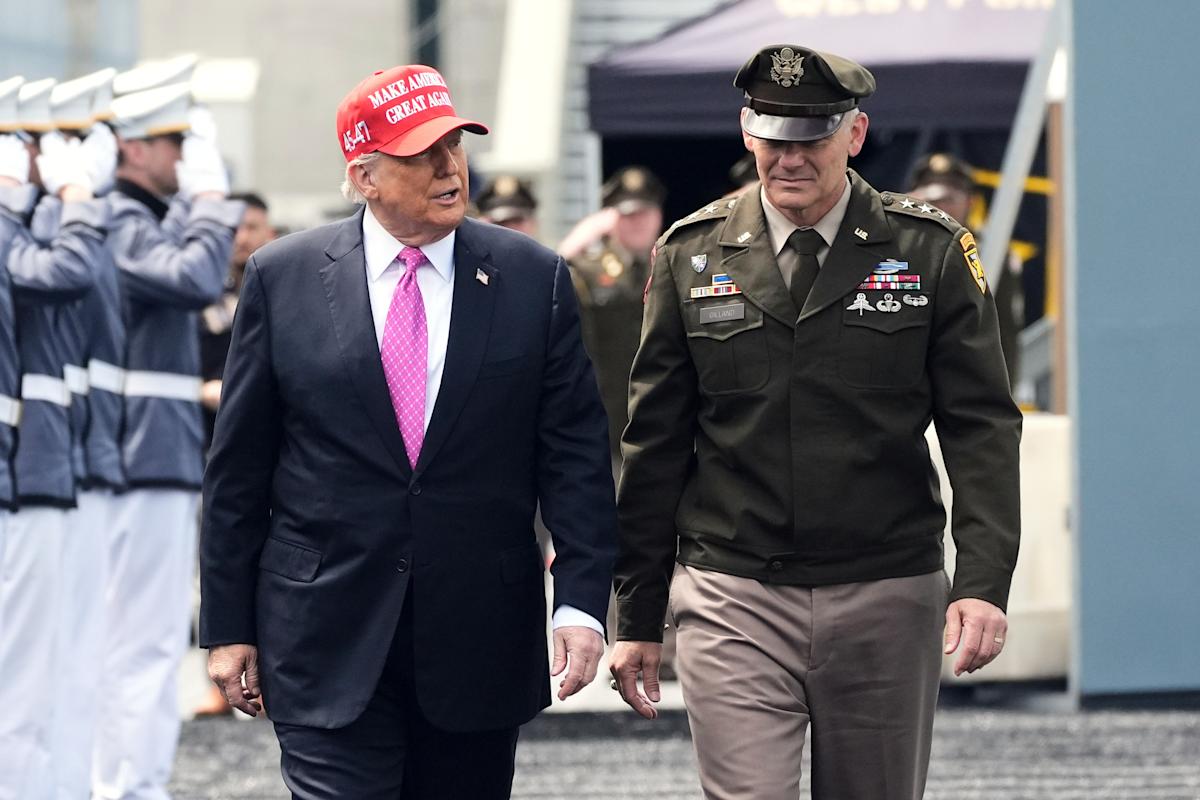 S&P 500 clinches longest losing streak since 2022 as oil surges, 'Magnificent 7' stocks shed $300 billion