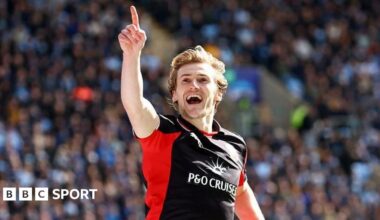 Coventry City 1-2 Southampton: Saints boost play-off chances