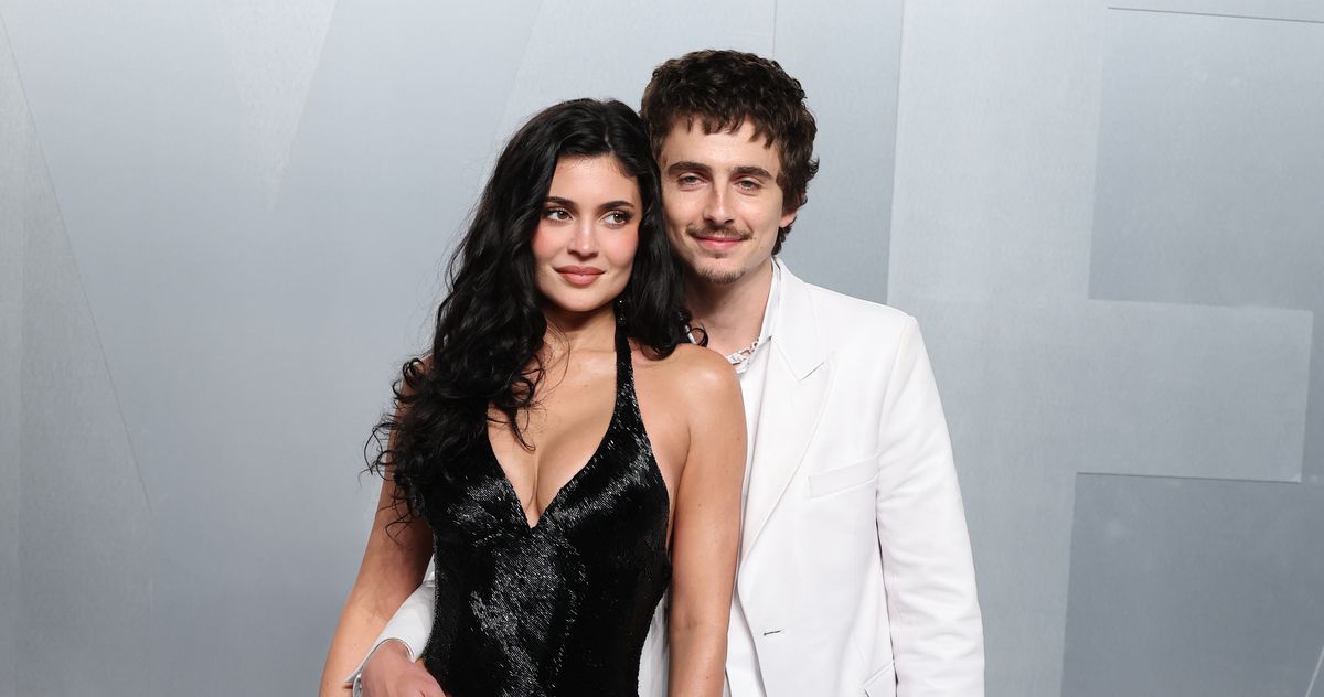 Kylie Jenner and Timothée Chalamet Post Coy Vacation Shots