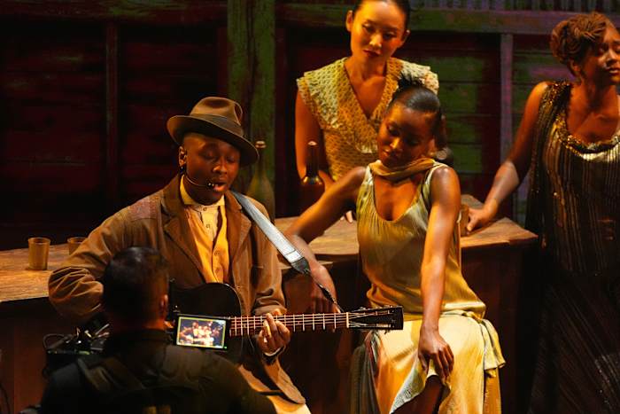 Paul Thomas Anderson and Amy Madigan wins, outstanding songs and sad goodbyes