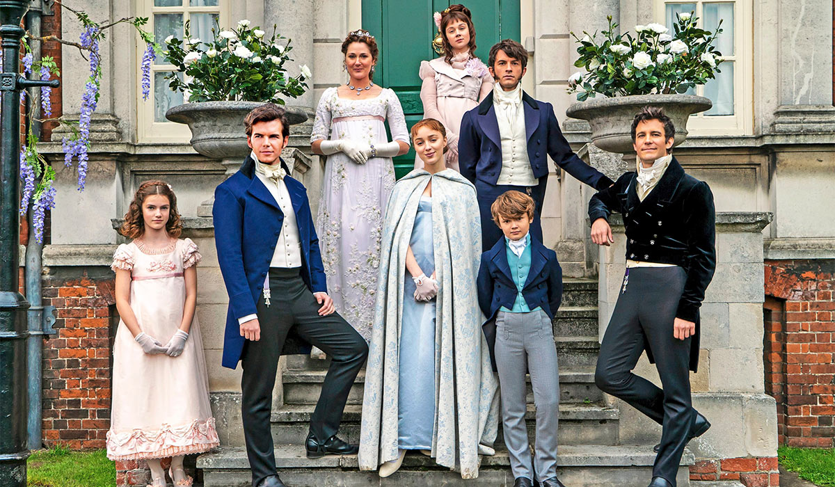 Florence Hunt as Hyacinth Bridgerton, Luke Newton as Colin Bridgerton, Ruth Gemmell as Lady Violet Bridgerton, Phoebe Dynevnor as Daphne Bridgerton, Claudia Jessie as Eloise Bridgerton, Jonathan Bailey as Anthony Bridgerton, Will Tilston as Gregory Bridgerton and Luke Thompson as Benedict Bridgerton. Pic: Liam Daniel/Netflix
