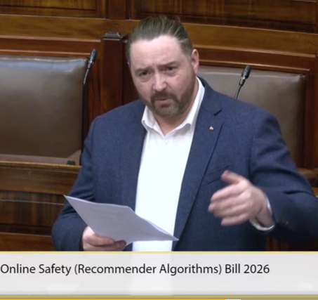 Donegal TD warns of impending mental health epidemic because of social media algorithms - Highland Radio