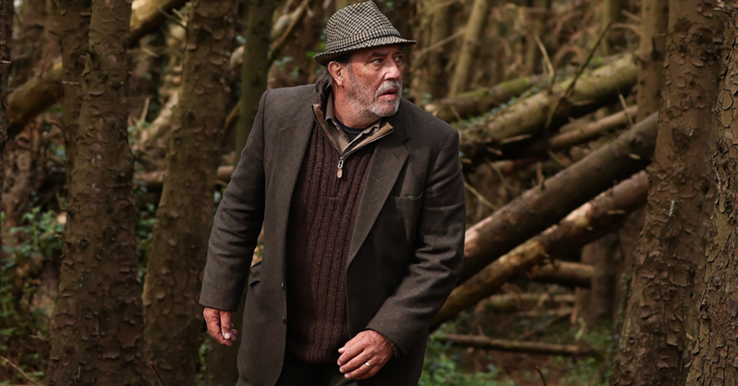 Ciarán Hinds to lift lid on Donegal film on tonight's Late Late