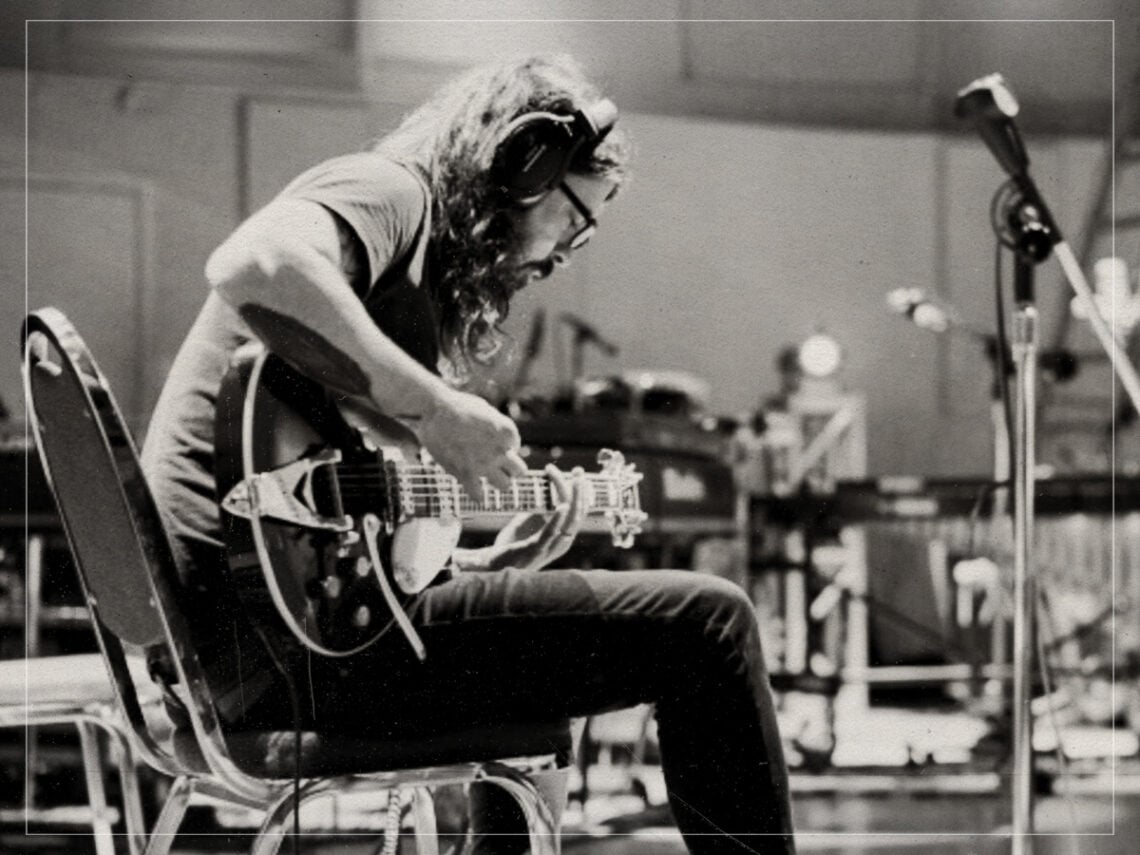 Dave Grohl - Musician - Foo Fighters - Studio - 2021