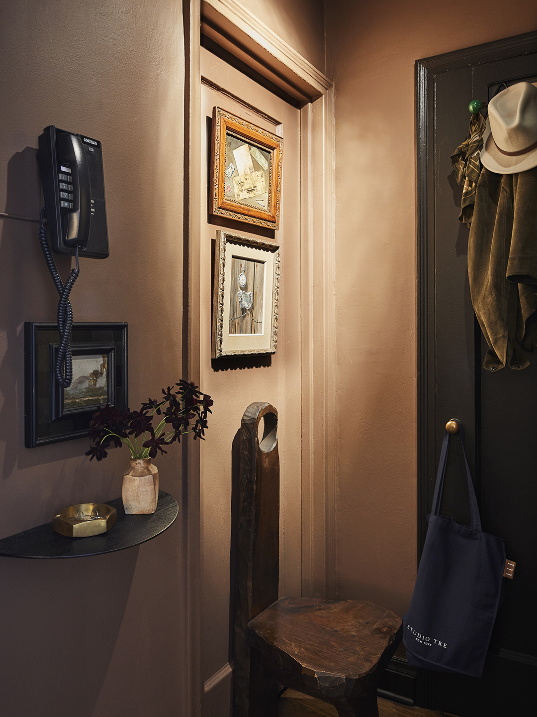 Ernesto-Gloria-of-Studio-Tre-Home-Tour-Domino-11