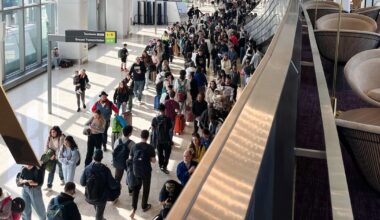 Ice agents to work at US airports from today – The Irish Times