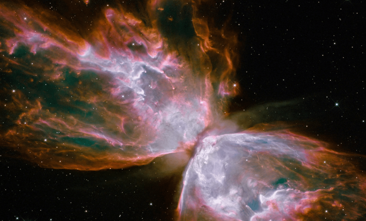 For The First Time Ever, Astronomers Discover Dry Ice In Dying Star Nebula