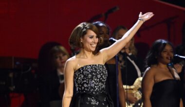 The singer’s vocal power and range is a joy in intimate and playful five-star show – The Irish Times