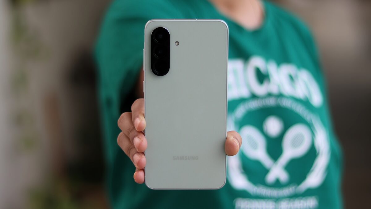 Truckload of renders shows Galaxy A37 and A57 in multiple colors