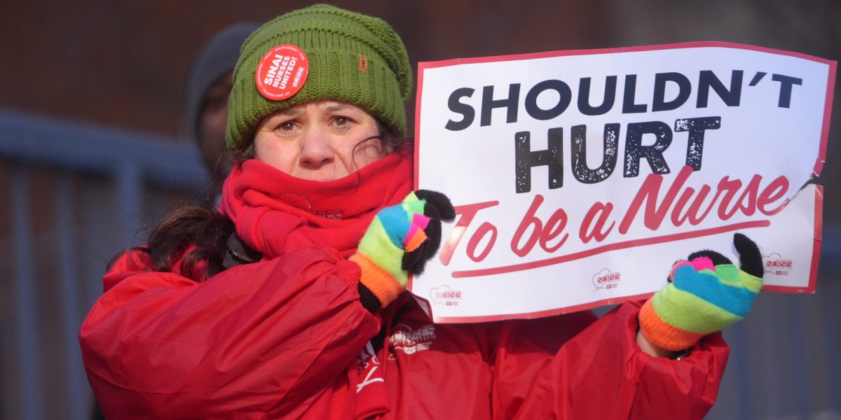 Healthcare jobs—which have been propping up labor market—just shrank for first time in four years