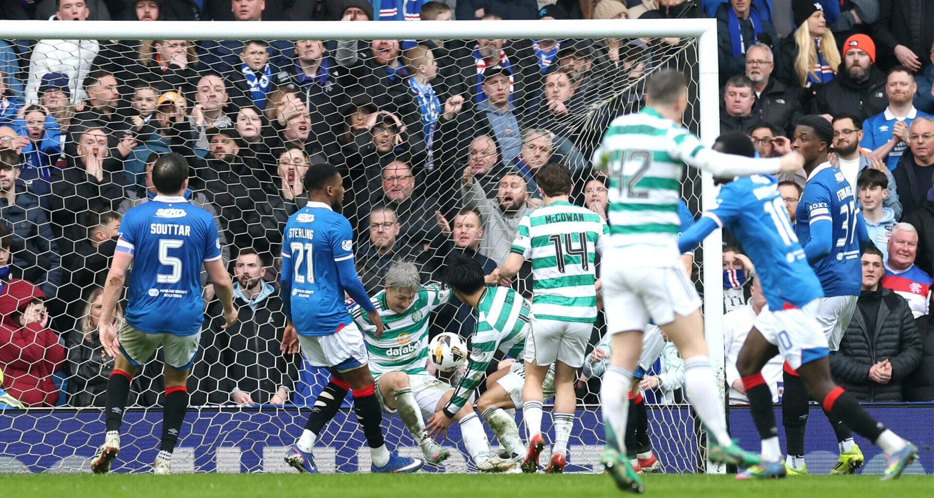 Pat Nevin noticed 'real fear' from Rangers fans minutes before Celtic equaliser from Reo Hatate