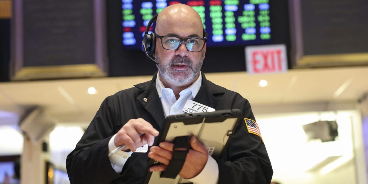 Goldman raises recession odds to 30% on higher inflation, lower GDP outlook as oil prices surge