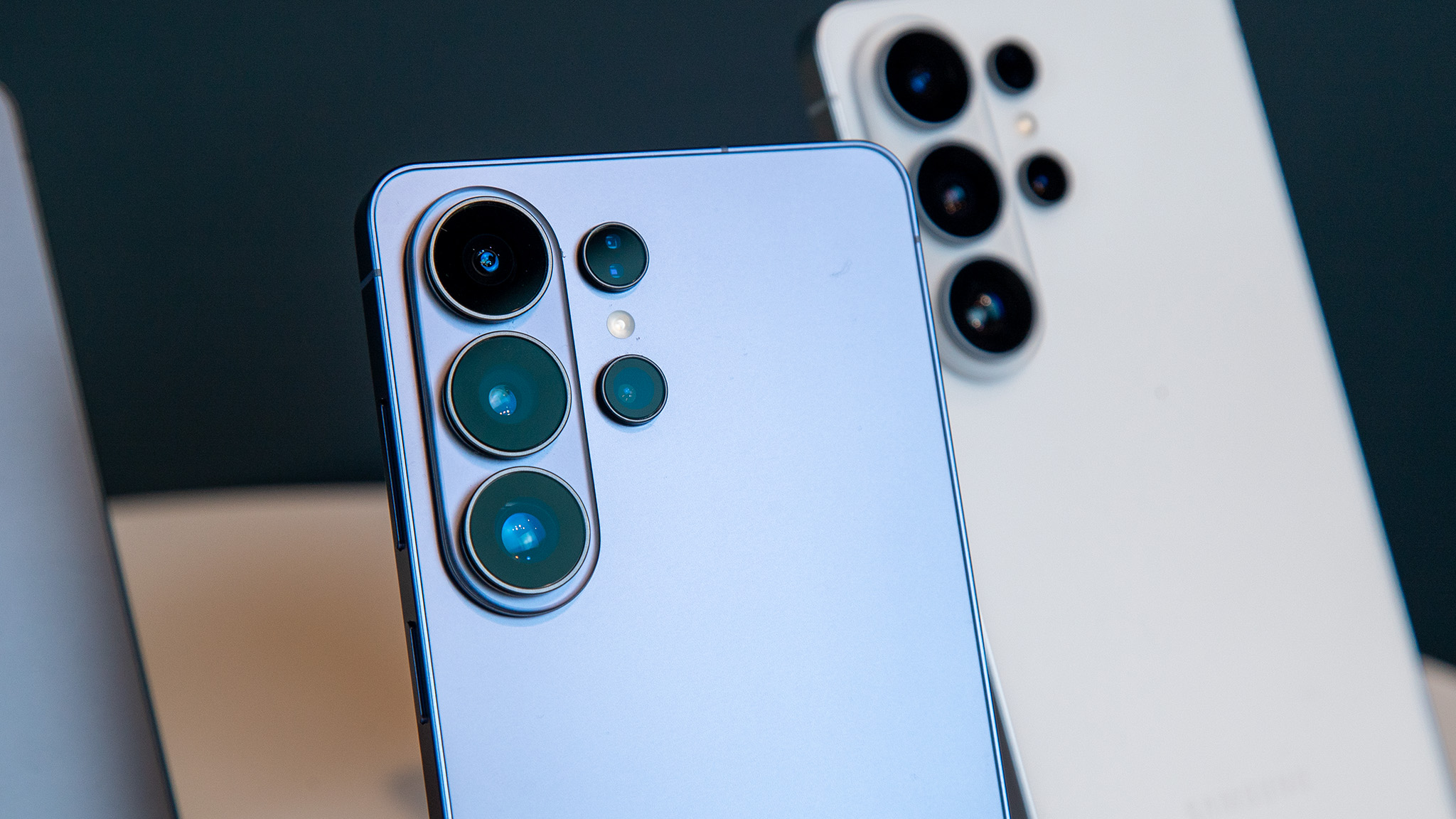 Samsung Galaxy S26 Ultra sky blue cameras