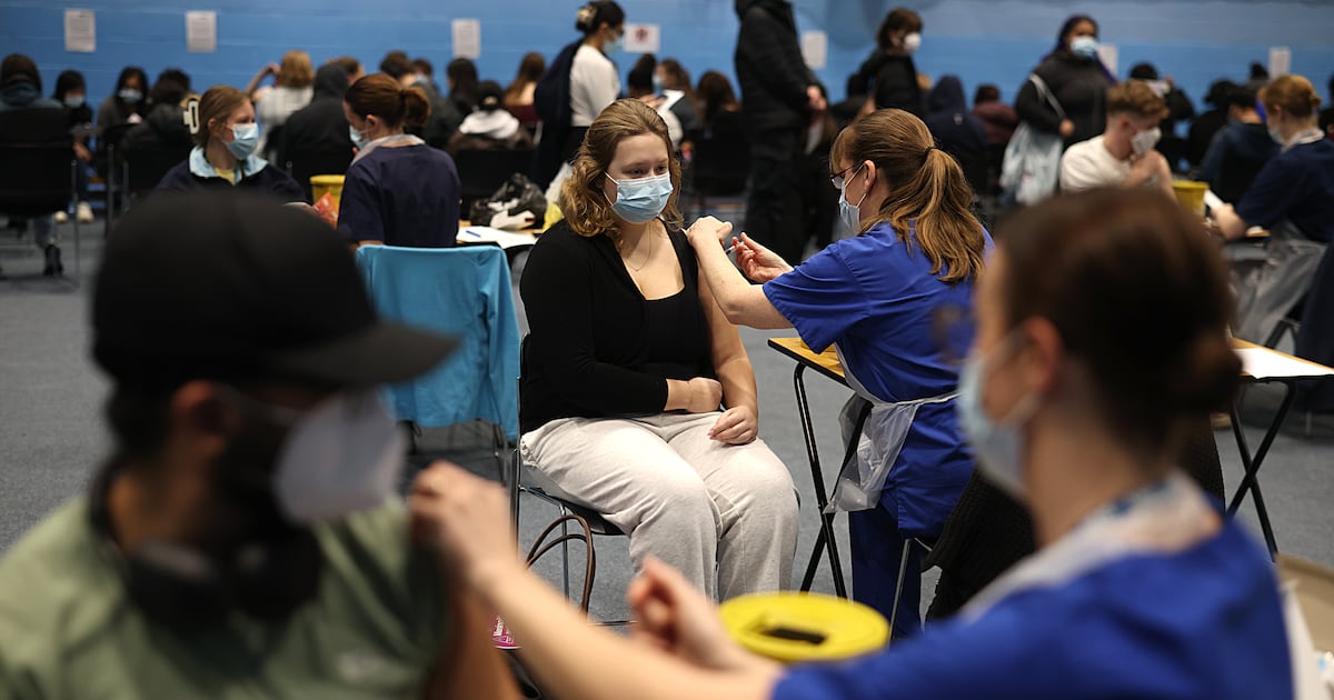 HSE in ‘regular contact’ with UK authorities after rise in cases from meningitis outbreak – The Irish Times
