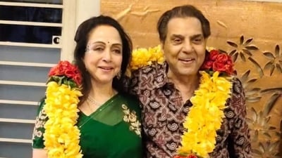 Hema Malini reacts to no mention of Dharmendra in the Oscars In Memoriam segment.
