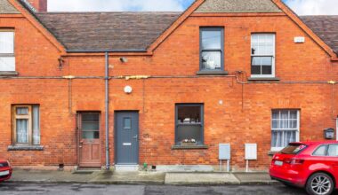 Smart two-bed home next to Herbert Park in Donnybrook – The Irish Times