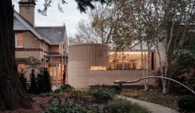 Metropolitan Workshop reworks Maggie’s Cheltenham