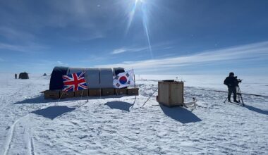 Ice World Expedition: Drilling Through Thwaites Glacier In West Antarctica