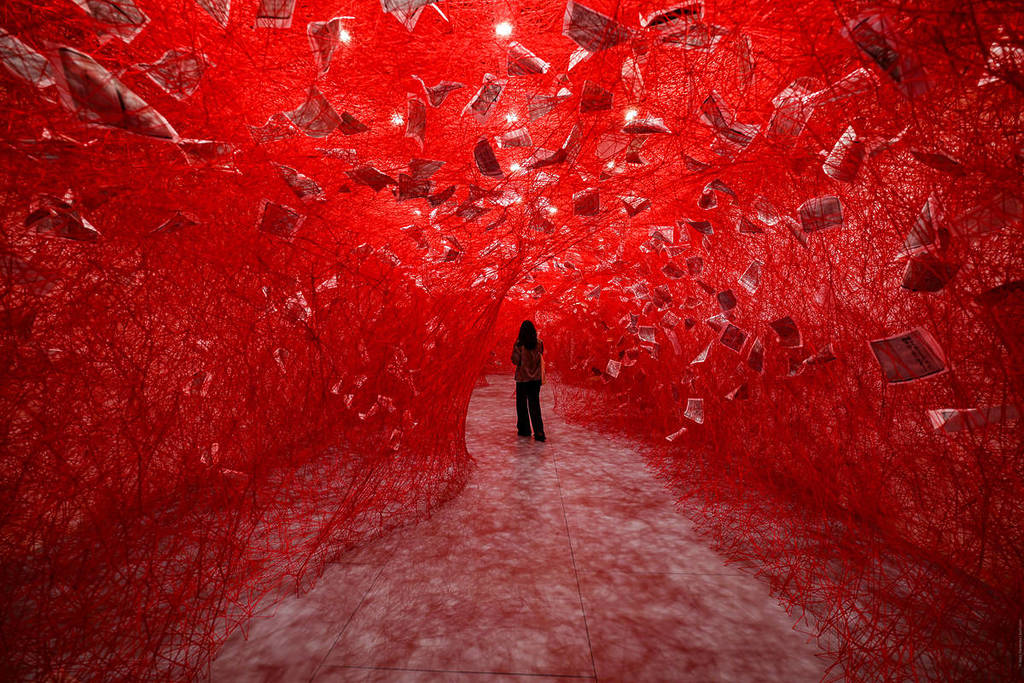 A installation with red thread