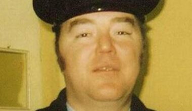 Son of slain prison officer claims in court Sinn Féin’s Pat Doherty sanctioned 1983 shooting – The Irish Times