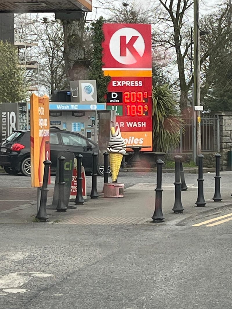 Fuel prices at Circle K on O'Moore Street, Tullamore on March 26th and 29th. Photograph: Vivienne Clarke