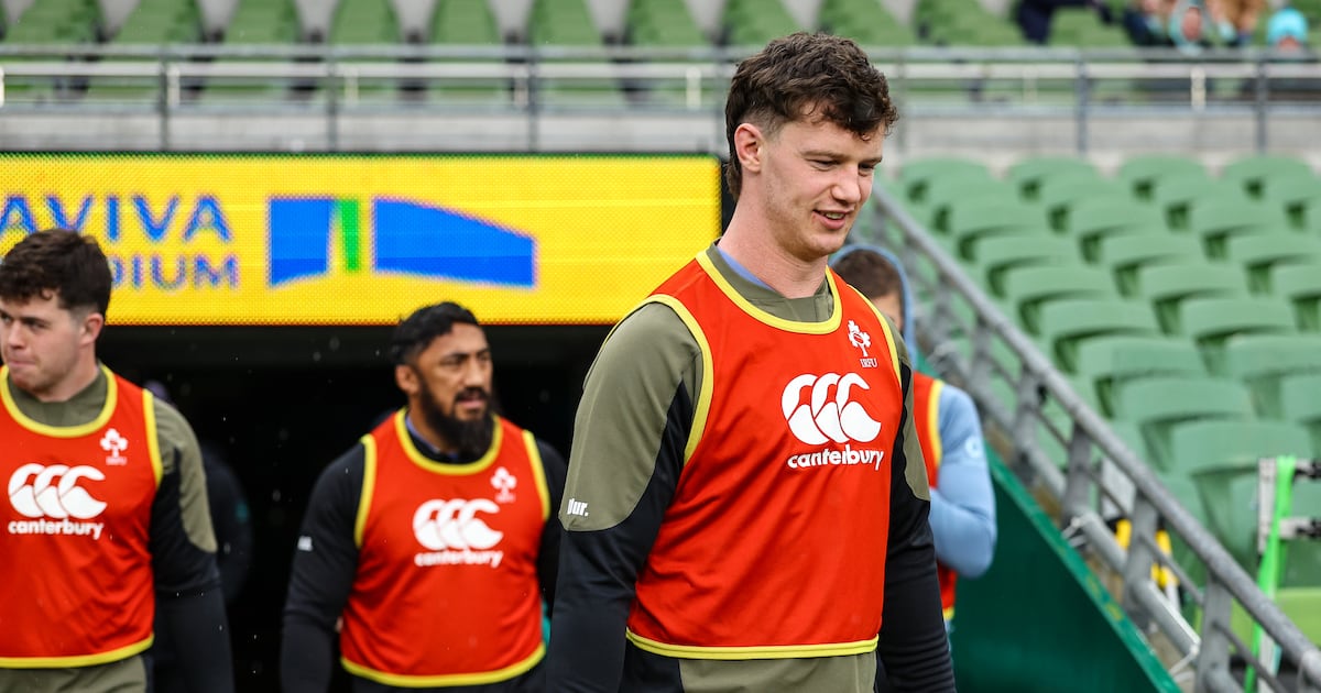 Ireland’s towering lock Darragh Murray set to play his part in crunch game against Scotland – The Irish Times