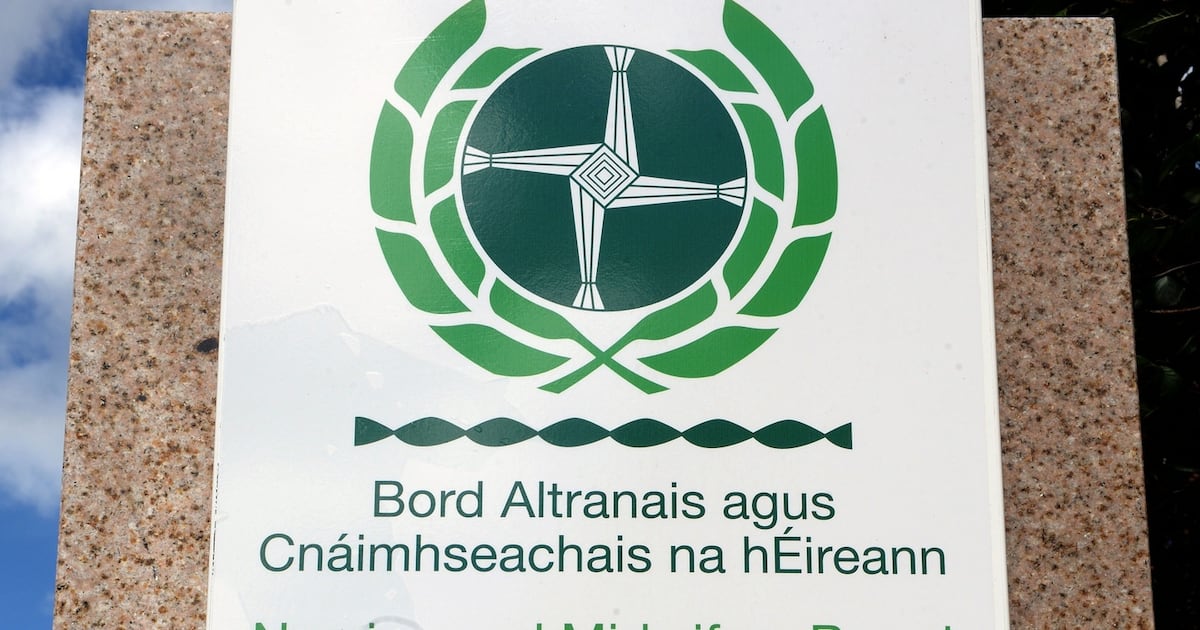 Insufficient evidence against psychiatric nurse accused of slapping patient – The Irish Times