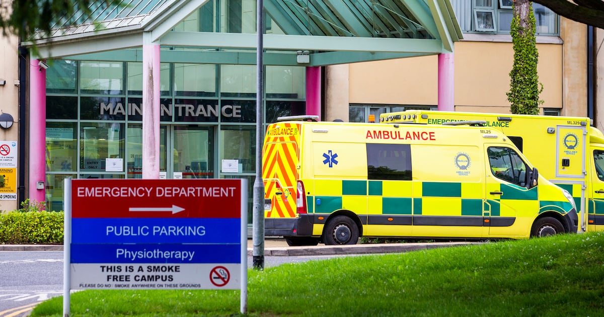 Doctors paid thousands more for special waiting list clinics than normal contracts – The Irish Times